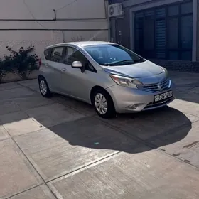 Nissan Versa 2013