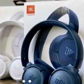 JBL headphone