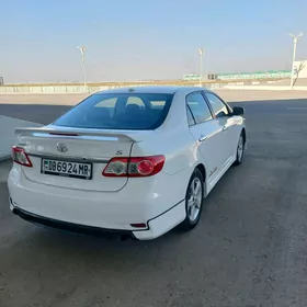 Toyota Corolla 2013
