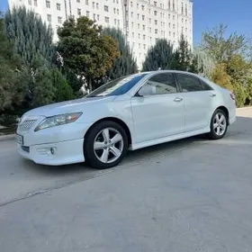 Toyota Camry 2011