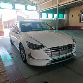 Hyundai Sonata 2020