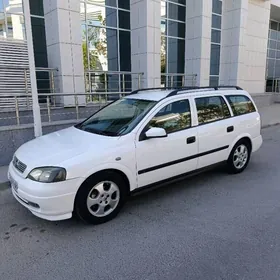 Opel Astra 2000