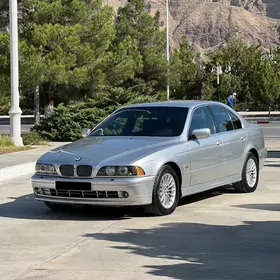 BMW 525 2004