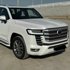 Toyota Land Cruiser 2023