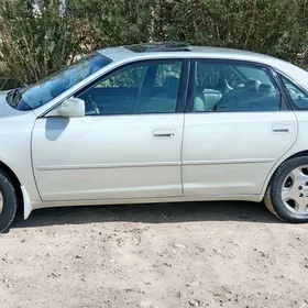 Toyota Avalon 2004