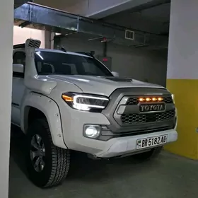 Toyota Tacoma 2021