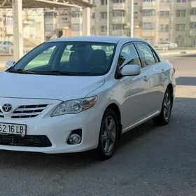 Toyota Corolla 2013