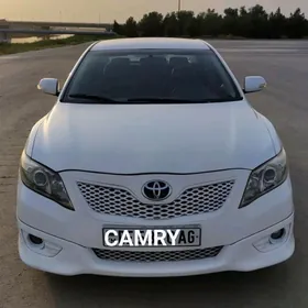 Toyota Camry 2010