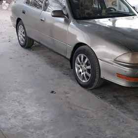 Toyota Camry 1993