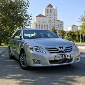 Toyota Camry 2010