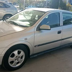 Opel Vectra 2000