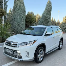 Toyota Highlander 2017