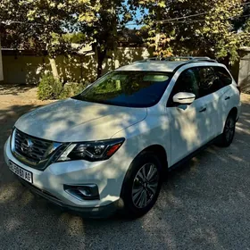 Nissan Pathfinder 2020