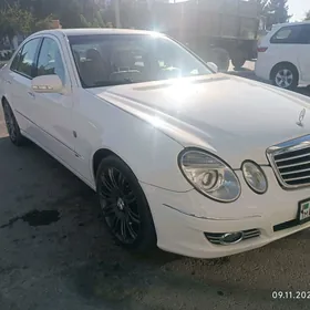 Mercedes-Benz E350 2006
