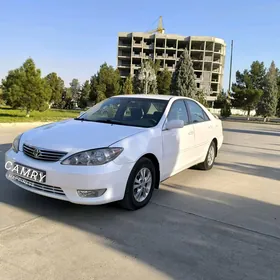 Toyota Camry 2005