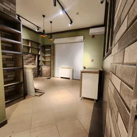 Satlyk ,magazyn,1 nji etaş