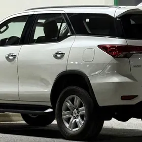 Toyota Fortuner 2017