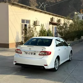 Toyota Corolla 2013