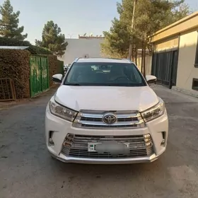 Toyota Highlander 2017