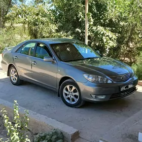 Toyota Camry 2005