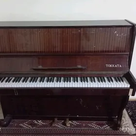 Pianino