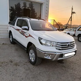 Toyota Hilux 2017
