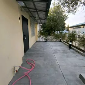 Центр 1 этаж 2 комнаты