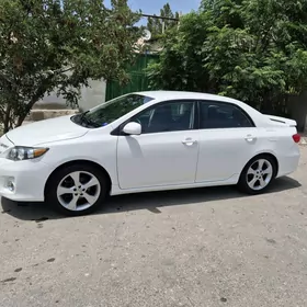 Toyota Corolla 2012