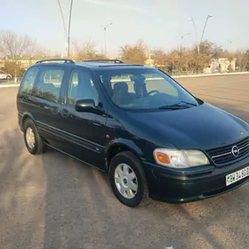 Opel Sintra 1999