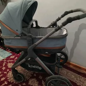 Детская коляска