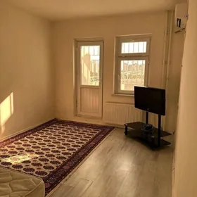 Arenda jaý Mir_7 2_kom