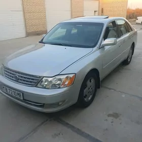 Toyota Avalon 2003