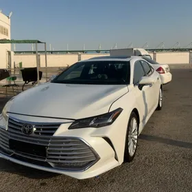 Toyota Avalon 2019