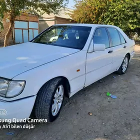 Mercedes-Benz 500-Class 1993