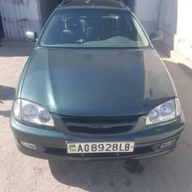 Toyota Avensis 1998