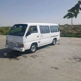 Nissan Urvan 1993