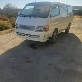 Toyota Hiace 2004