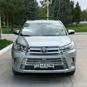 Toyota Highlander 2018