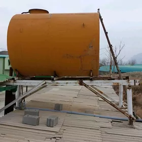 Бочка большая для воды