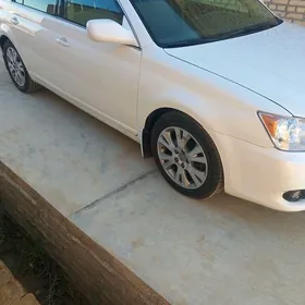 Toyota Avalon 2010