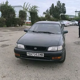 Toyota Corona 1992