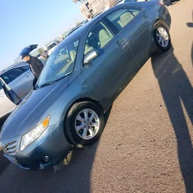 Toyota Camry 2011