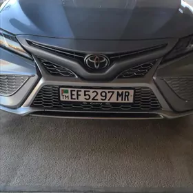 Toyota Camry 2022