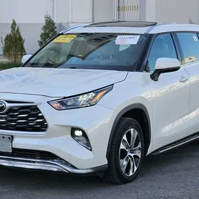 Toyota Highlander 2020