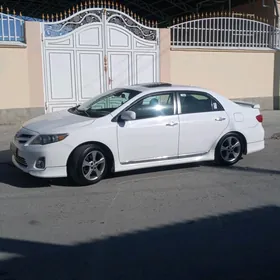 Toyota Corolla 2011