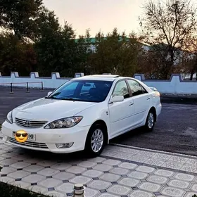 Toyota Camry 2005