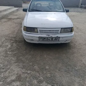 Opel Vectra 1990