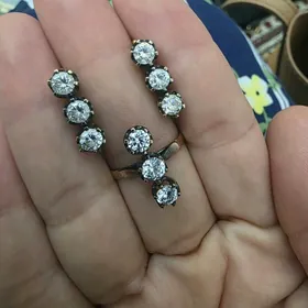 gyzyl kamplekt gulakalka