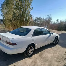 Toyota Camry 1998