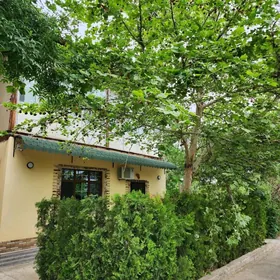 ДОМ/КОТТЕДЖ/1-МИКР